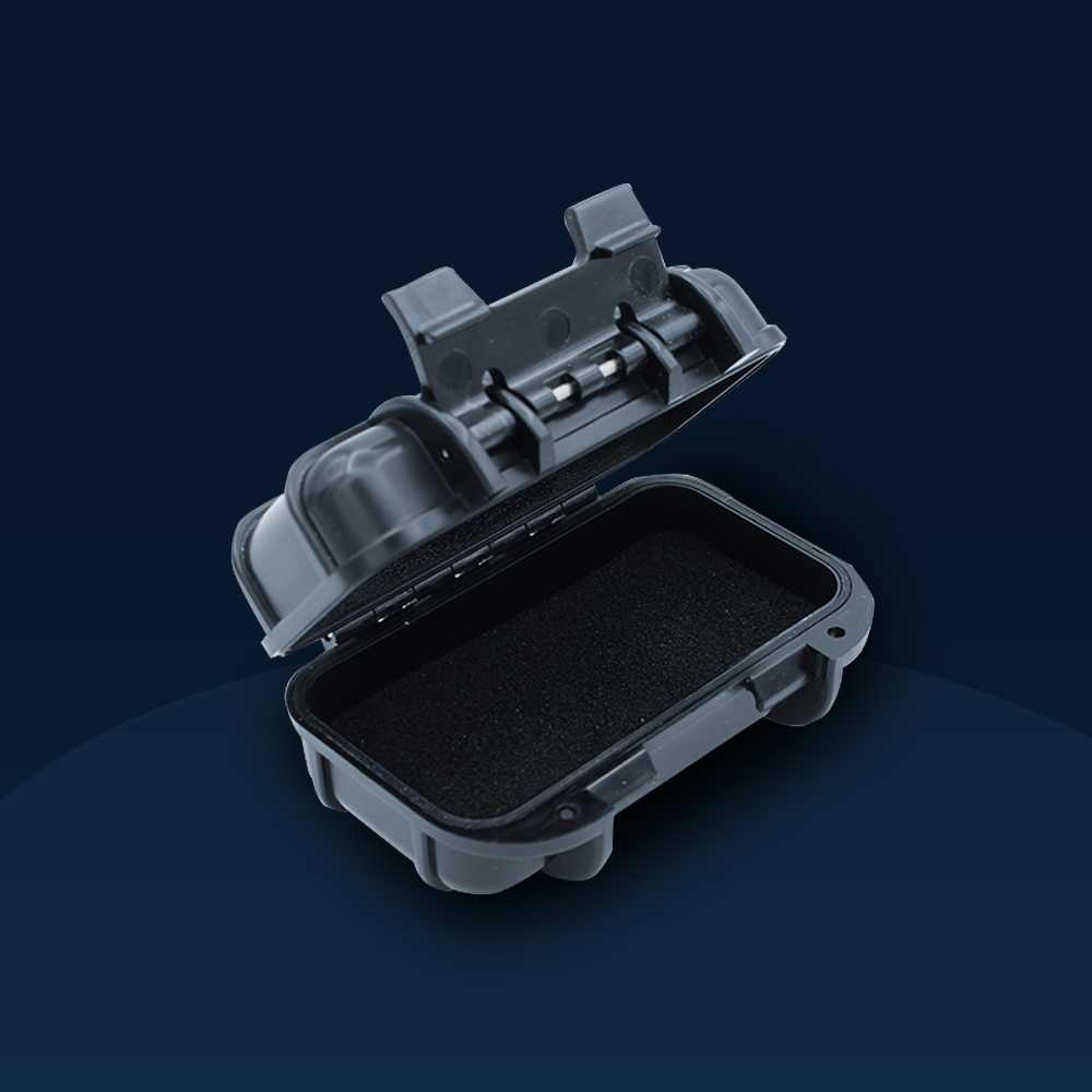 Weatherproof Magnetic Case For Portable GPS Tracker